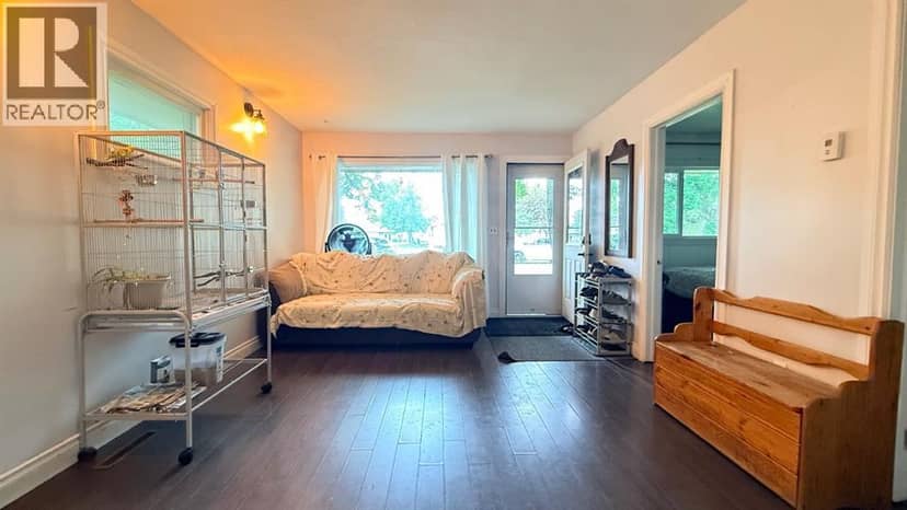 117 2 Street W, Lashburn, photo 4