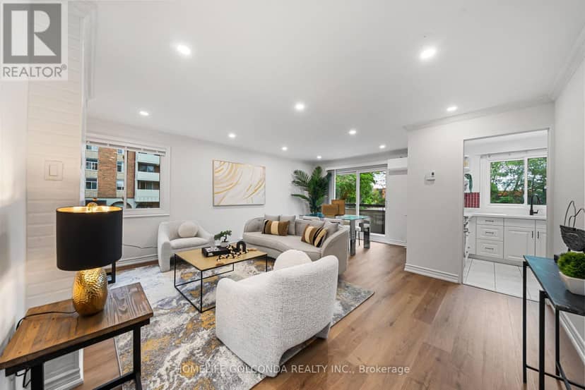 205 - 21 Elizabeth Street — photo 26 of 40