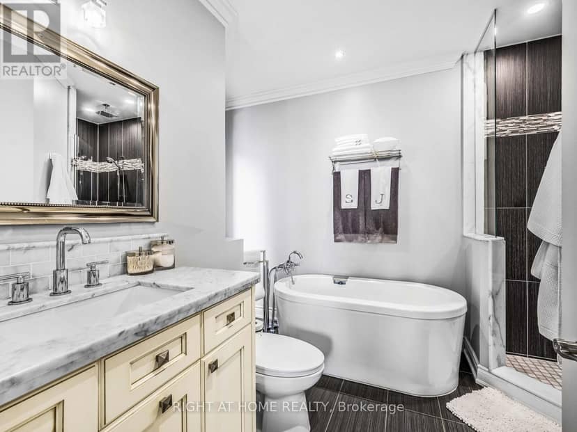 64 Brock Avenue — photo 19 of 38