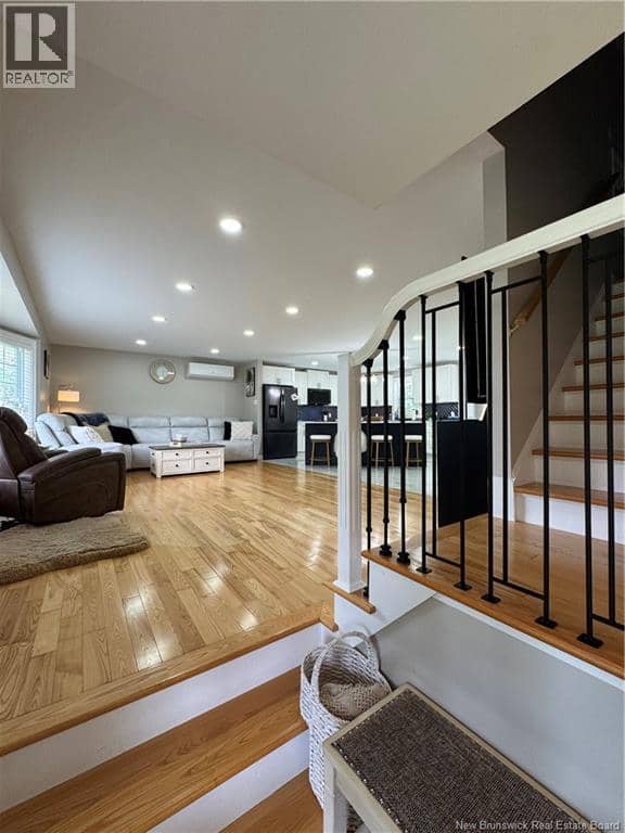 10 Wilson Drive — photo 3 of 40