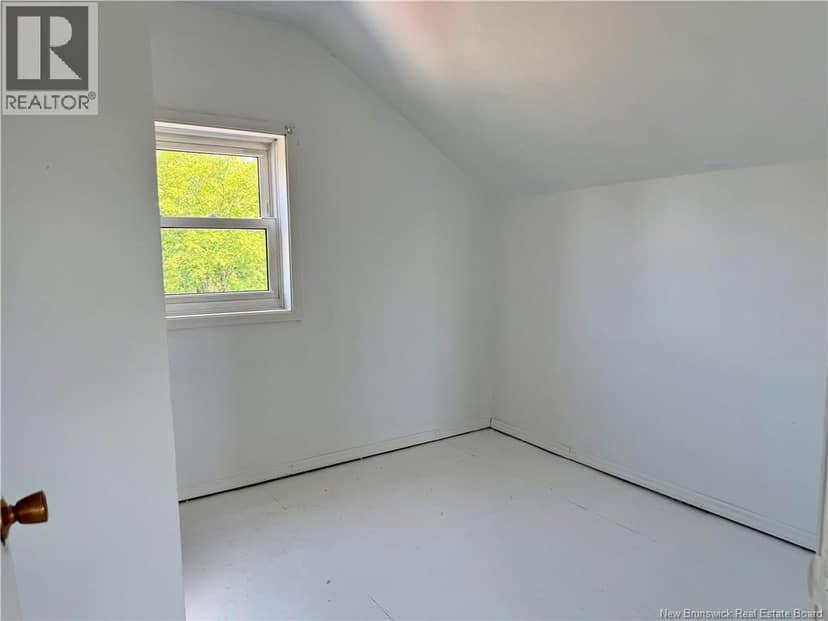 81 Lac Road — photo 16 of 21