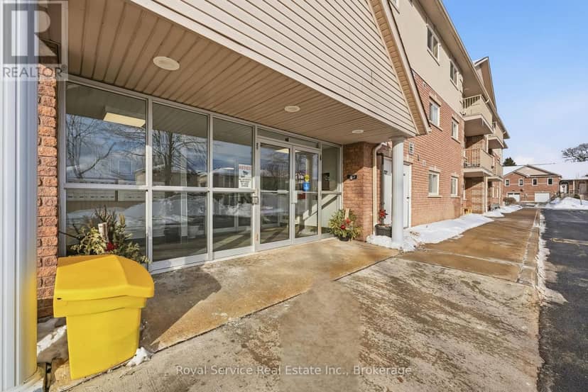 304 - 841 Battell Street — photo 2 of 29