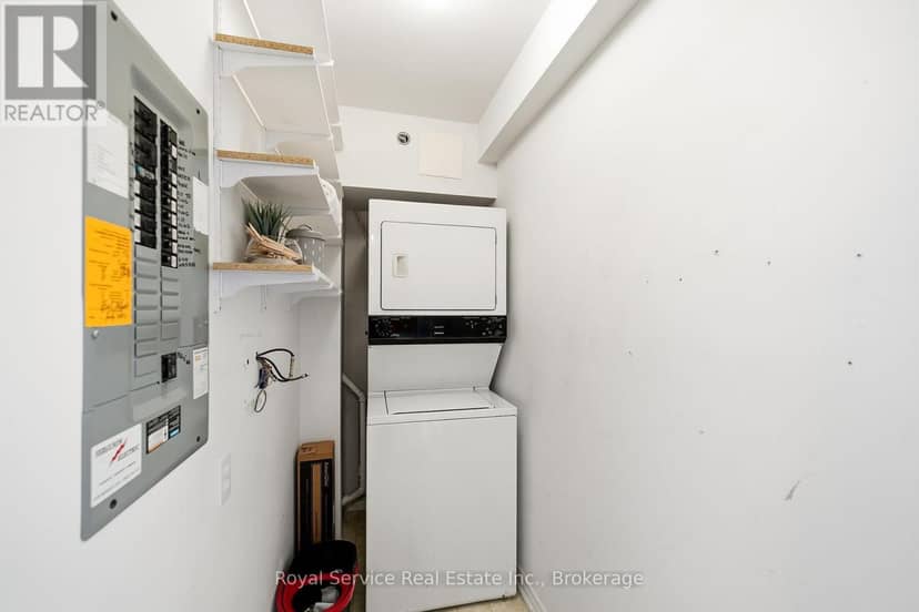 304 - 841 Battell Street — photo 26 of 29