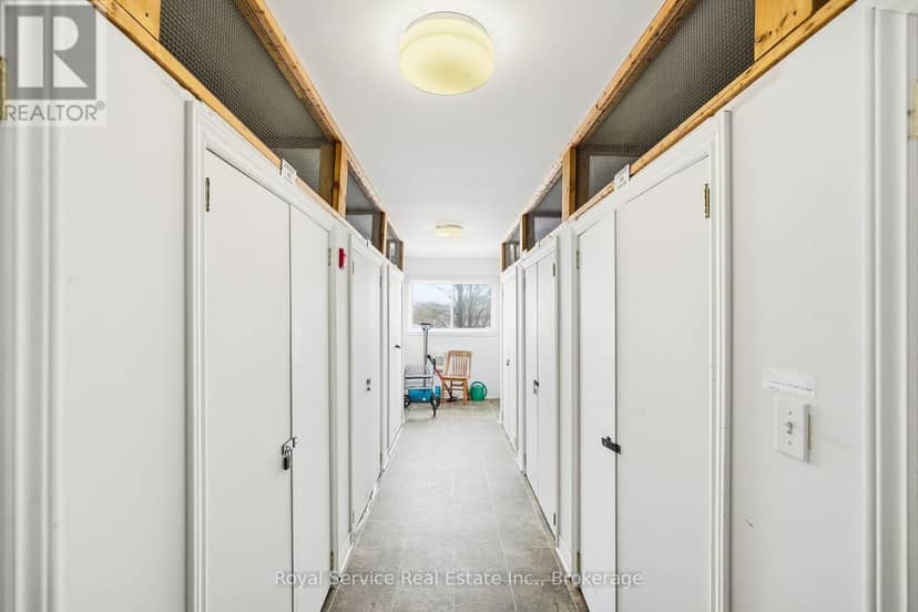 304 - 841 Battell Street — photo 27 of 29
