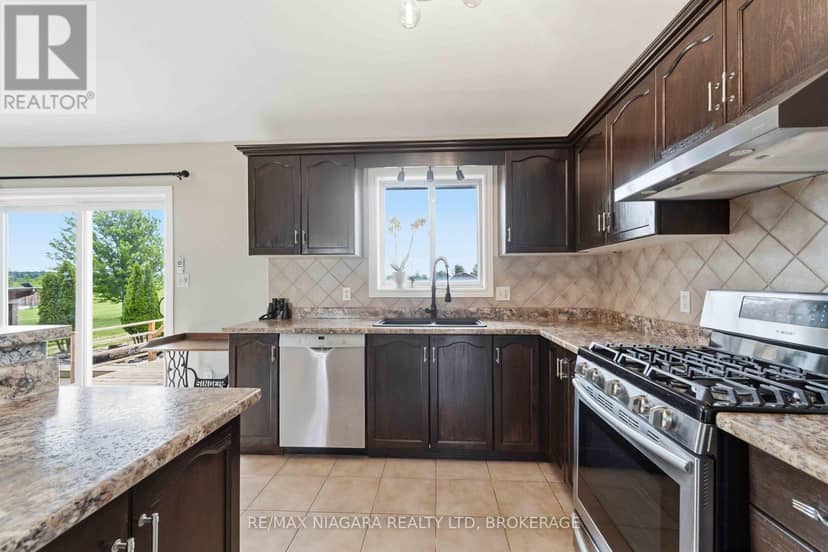 661 Carl Road, Thorold, photo 5