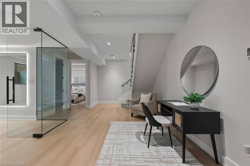 298 STRATHCONA Drive — photo 21 of 26