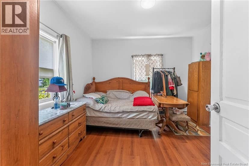 152 King Street — photo 12 of 25