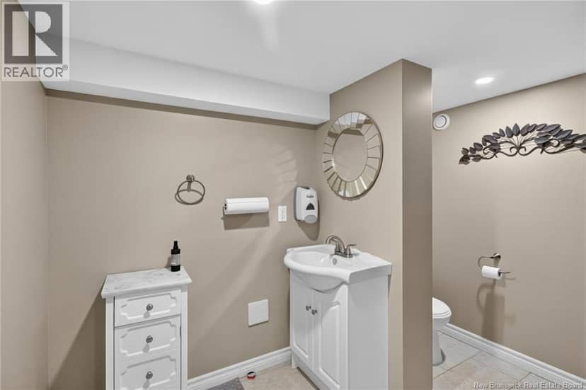 270 Mill Road — photo 14 of 40