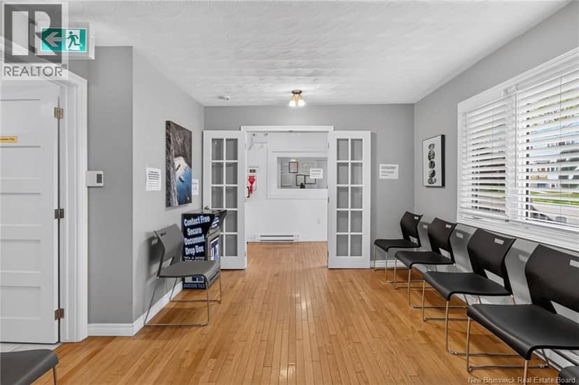 270 Mill Road — photo 5 of 40