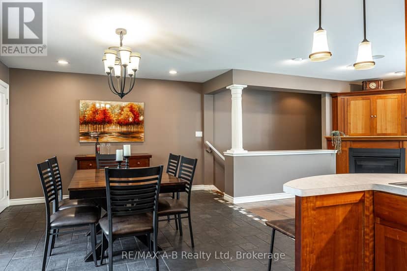 491 Elizabeth Street — photo 21 of 40