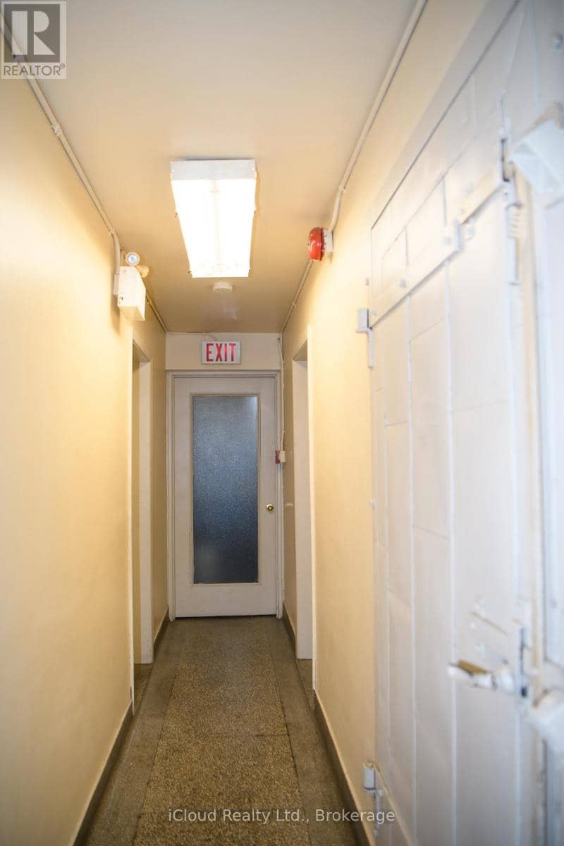 2265 Kipling Avenue — photo 30 of 38