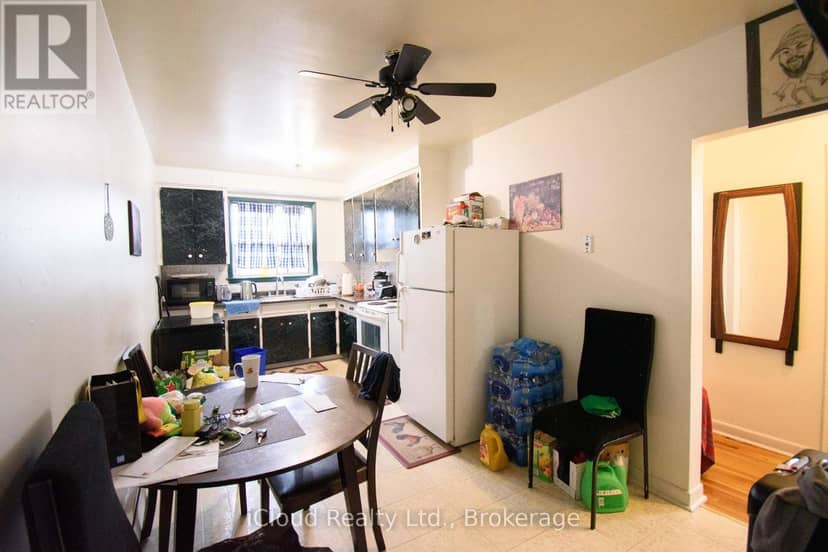2265 Kipling Avenue — photo 6 of 38