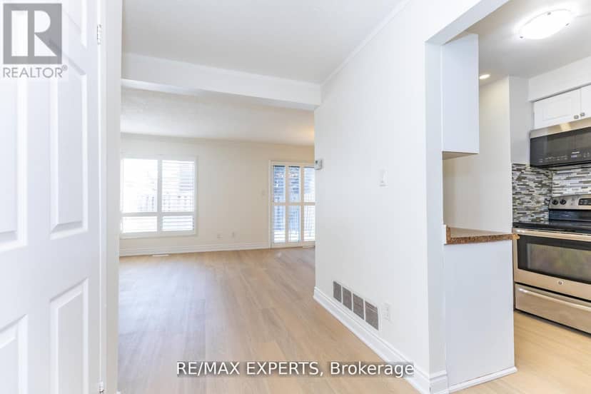31 Carleton Place, Brampton, photo 5