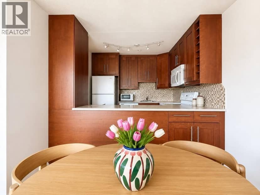 302 1877 W 5TH AVENUE, Vancouver, photo 7