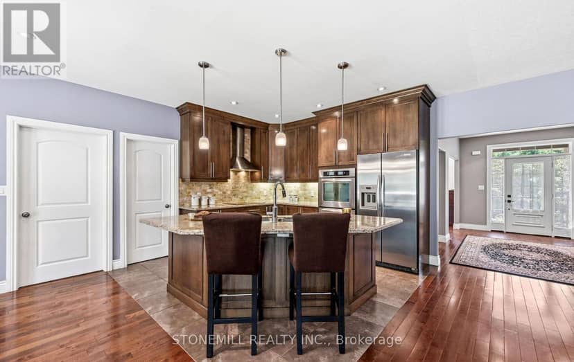 868 Eastdale Drive — photo 10 of 40
