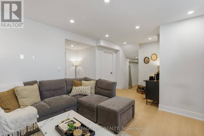 7384 Splendour Drive — photo 26 of 39