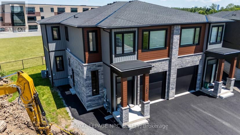 7384 Splendour Drive — photo 3 of 39