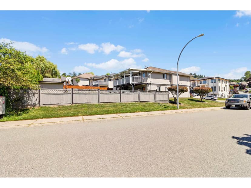 7977 D'HERBOMEZ DRIVE, Mission, photo 4