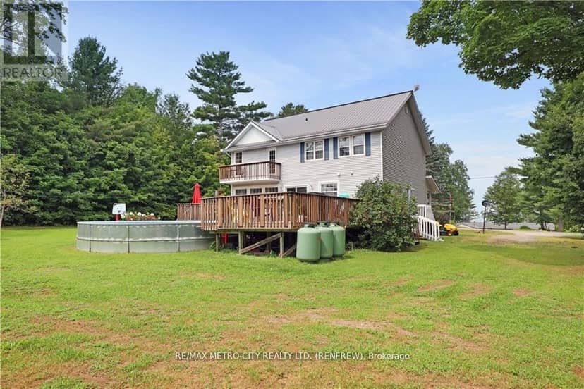 121 Pheasant Run — photo 32 of 40