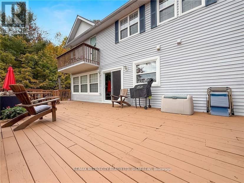 121 Pheasant Run — photo 28 of 40