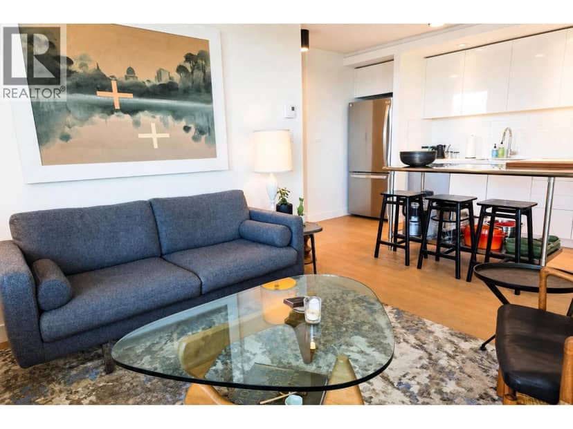 905 328 E 11TH AVENUE, Vancouver, photo 2