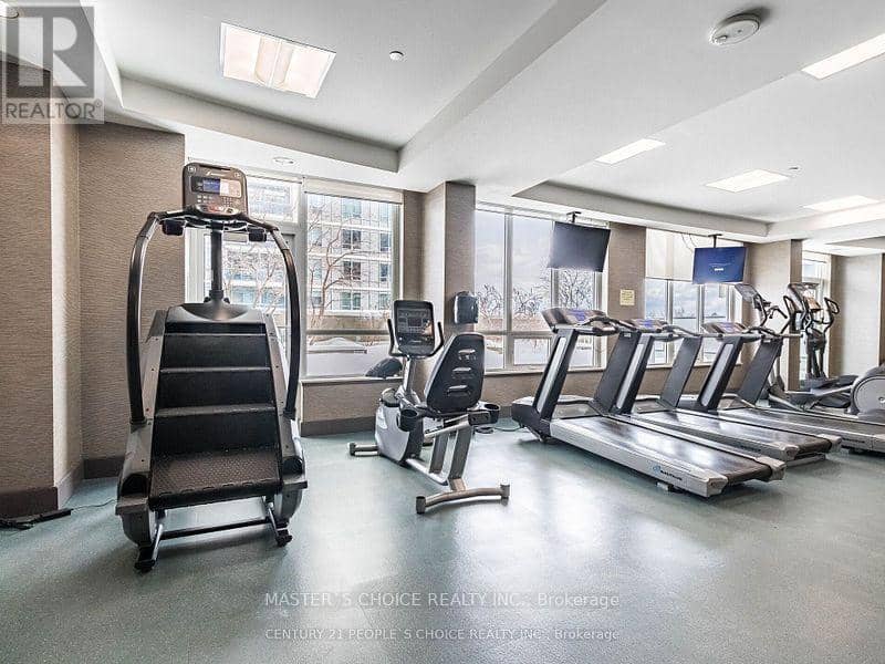 2732 - 7161 Yonge Street — photo 19 of 22