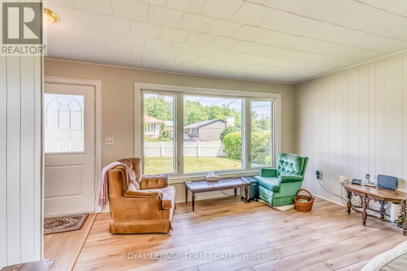 329 Wylie Street — photo 10 of 35
