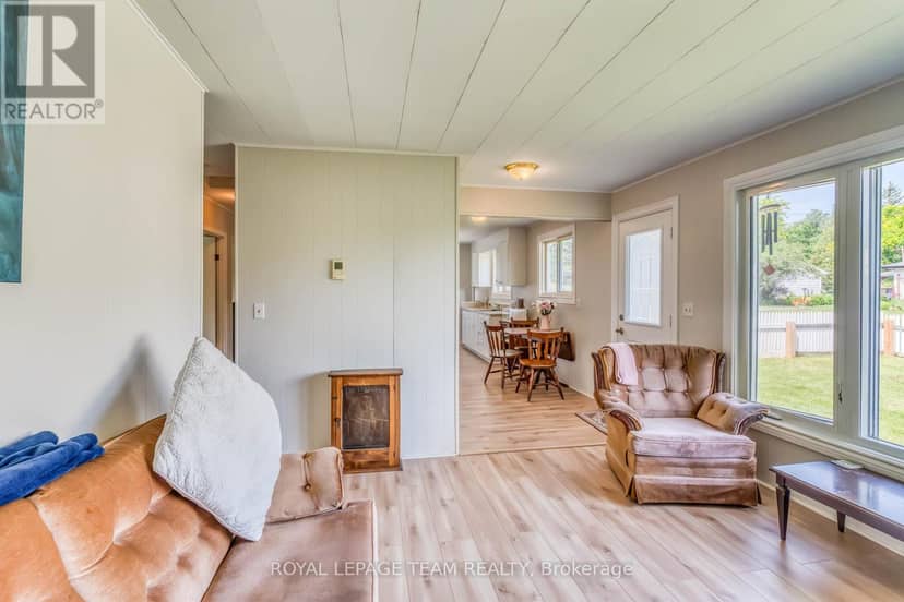 329 Wylie Street — photo 11 of 35