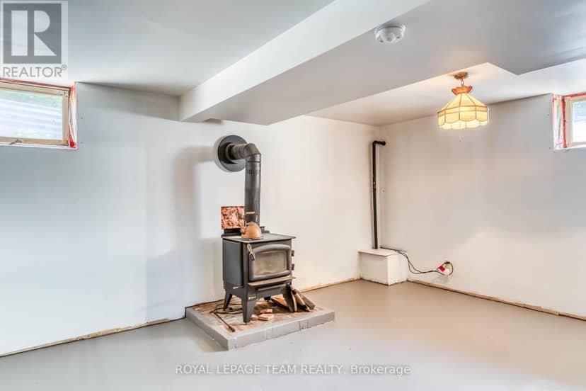 329 Wylie Street — photo 20 of 35