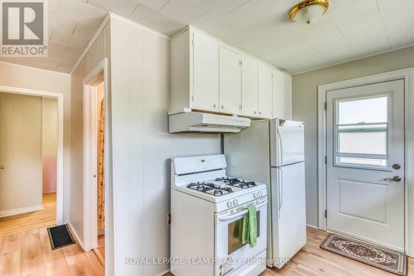 329 Wylie Street — photo 7 of 35