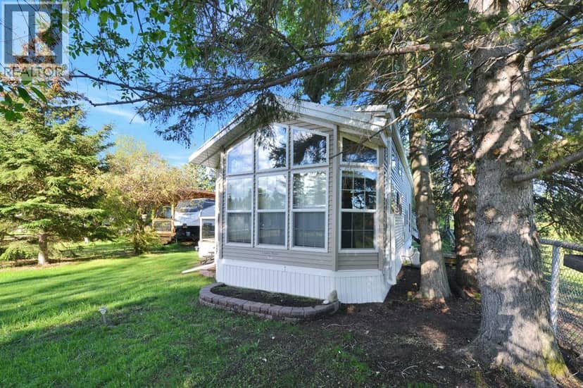 15, 12040 Township Road 422, Parkland Beach, photo 3