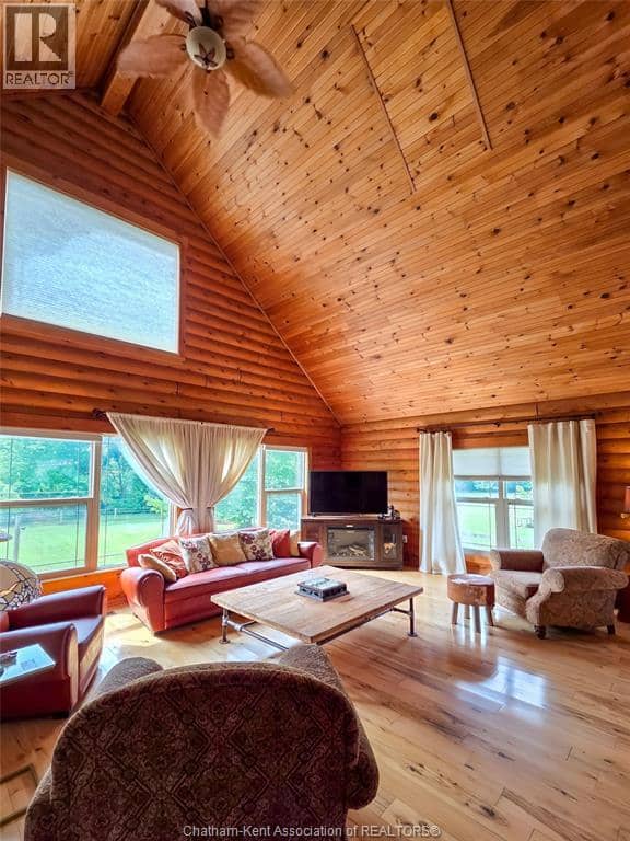 11530 Longwoods Road — photo 11 of 40