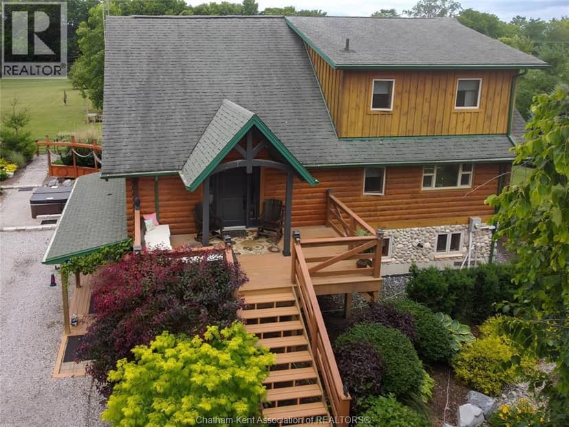 11530 Longwoods Road, Kent Bridge, photo 3