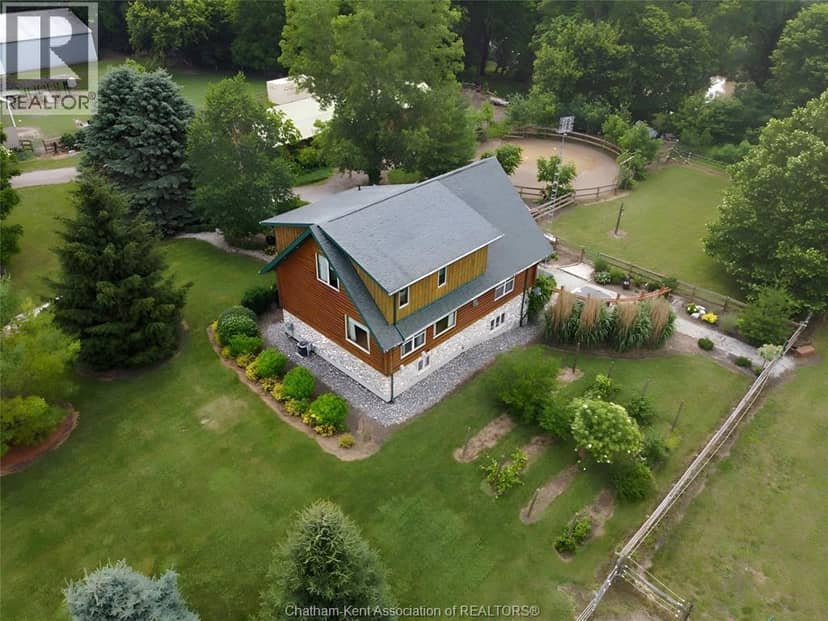 11530 Longwoods Road — photo 33 of 40