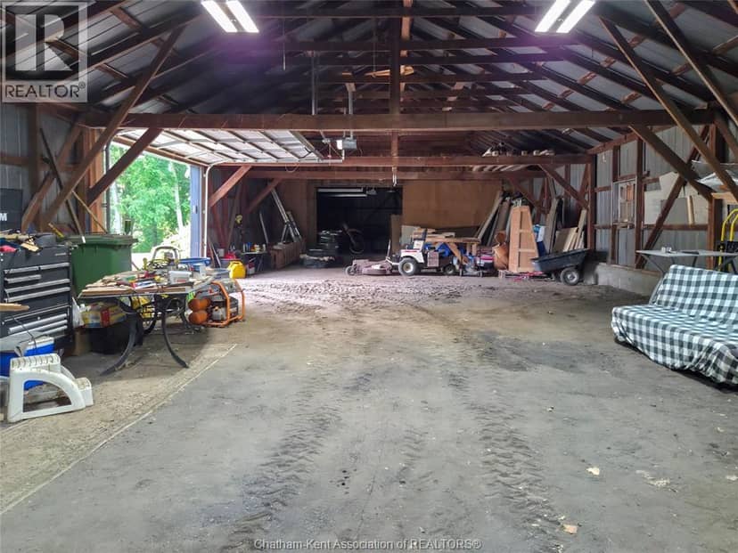 11530 Longwoods Road, Kent Bridge, photo 7
