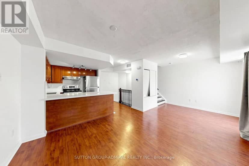 2131 - 115 George Appleton Way — photo 6 of 20