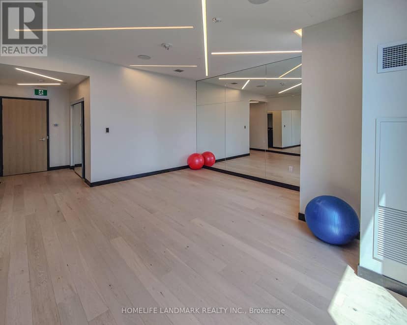 5001 - 395 Bloor Street E — photo 8 of 23