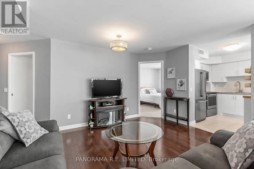 1810 - 235 Sherway Gardens Road — photo 4 of 32