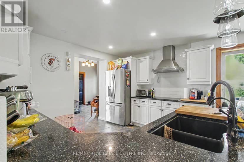 238 West Quarter Townline Road — photo 13 of 32