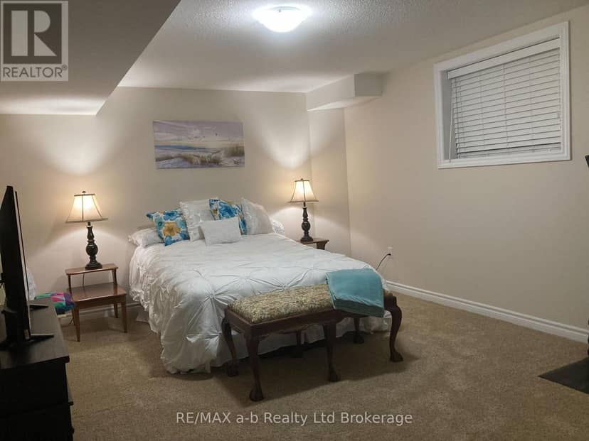 1380 Caen Avenue — photo 38 of 40