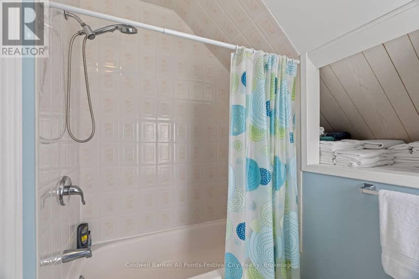 207 Birch Crescent — photo 29 of 40