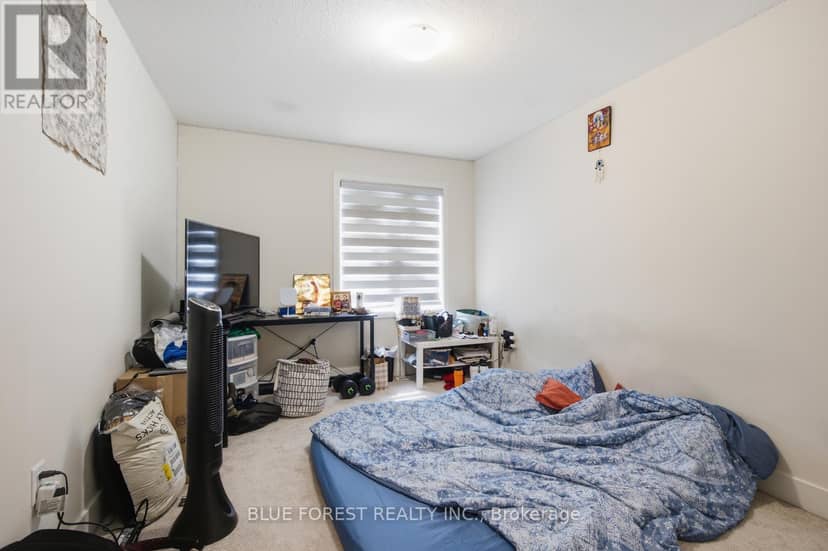 23 Christopher Court — photo 24 of 29