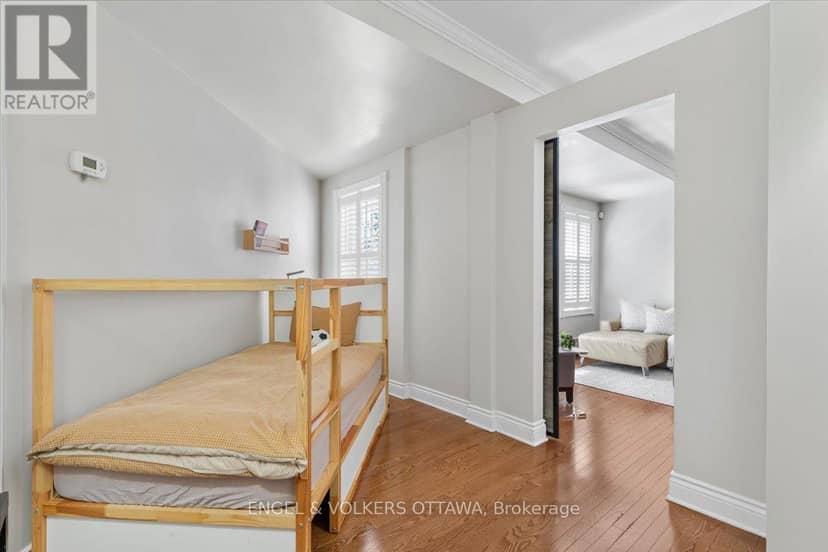 2 - 139 Guigues Avenue — photo 18 of 23