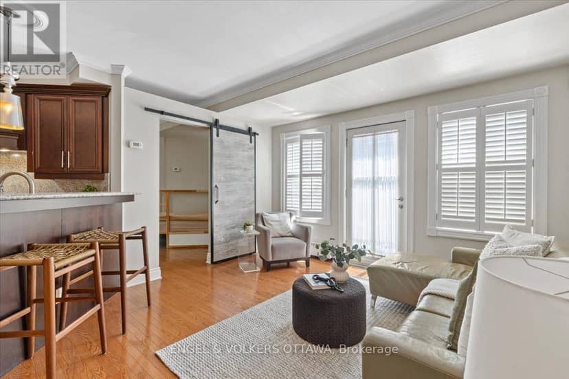 2 - 139 Guigues Avenue — photo 6 of 23