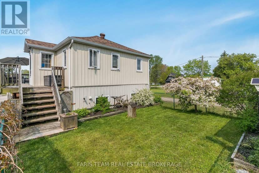 5632 Penetanguishene Road — photo 19 of 36