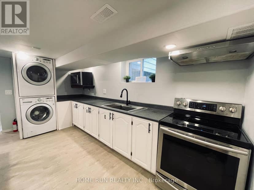 378 Enfield Avenue — photo 17 of 30