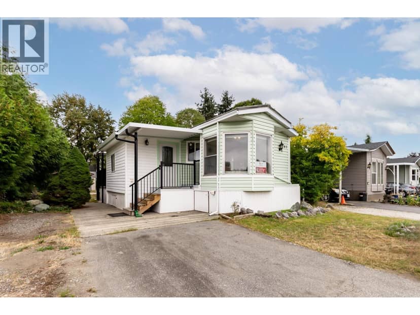 141 145 KING EDWARD STREET, Coquitlam, photo 6