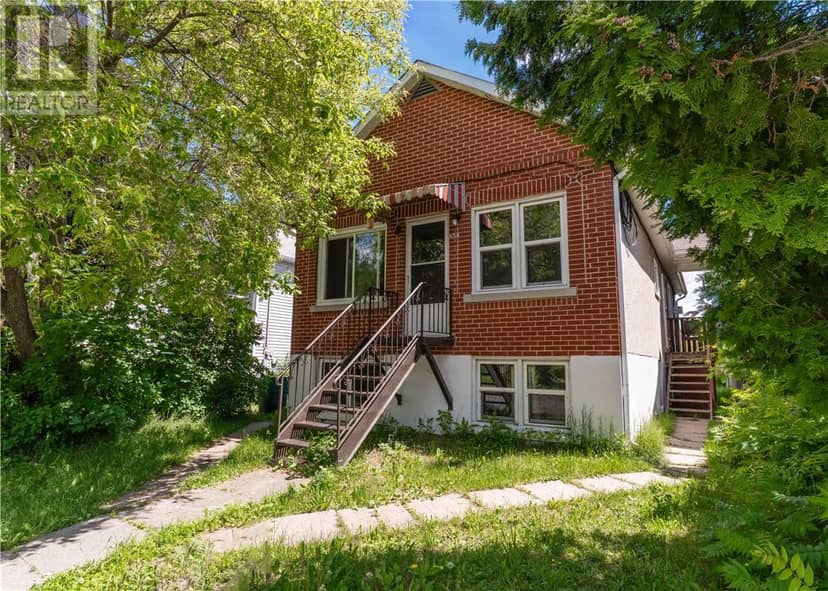 454 Melvin Avenue — photo 1 of 7