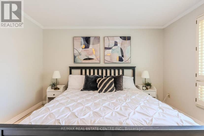 172 Hanover Place — photo 13 of 40