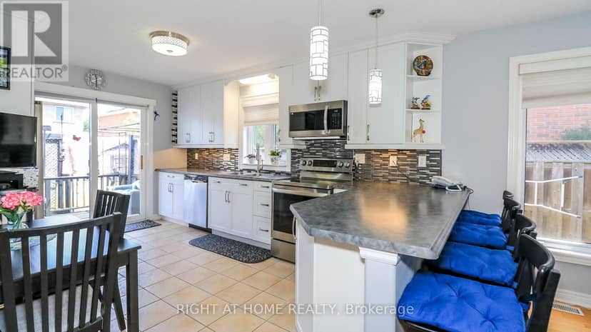 36 Benjamin Lane — photo 22 of 40